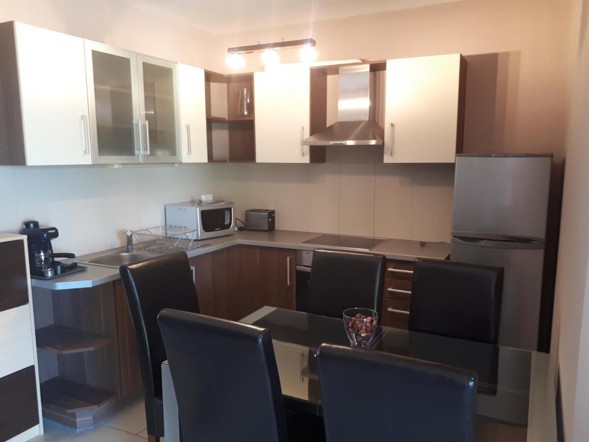 Goldenbeach Deluxe Apartment Siofok Ngoại thất bức ảnh